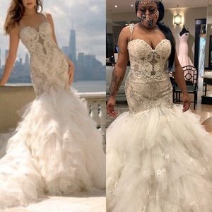 This dress is Absolutely beautiful